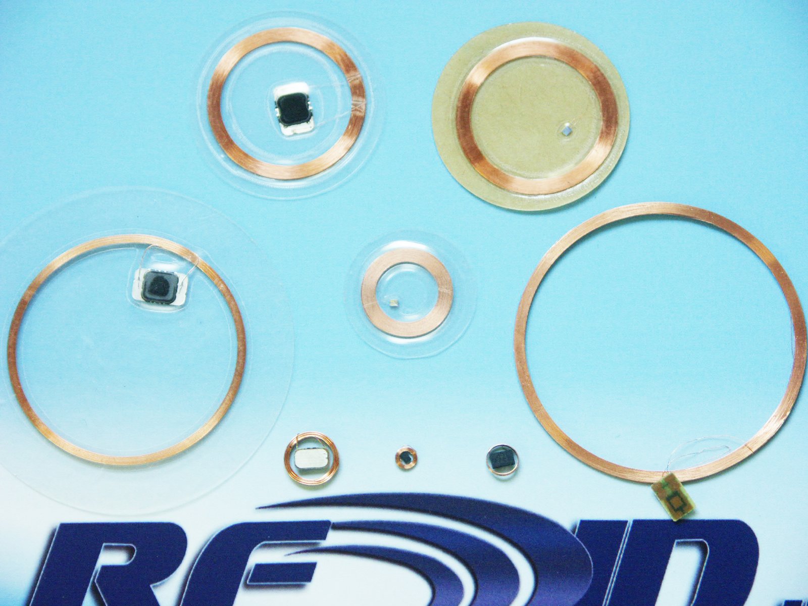 148KHz LF PVC Laminate and Fiberglass RFID Tags
